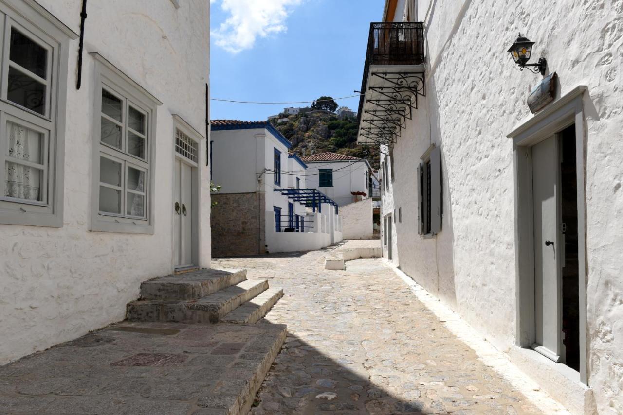 Keresbino Hydra Manor House Villa Екстериор снимка