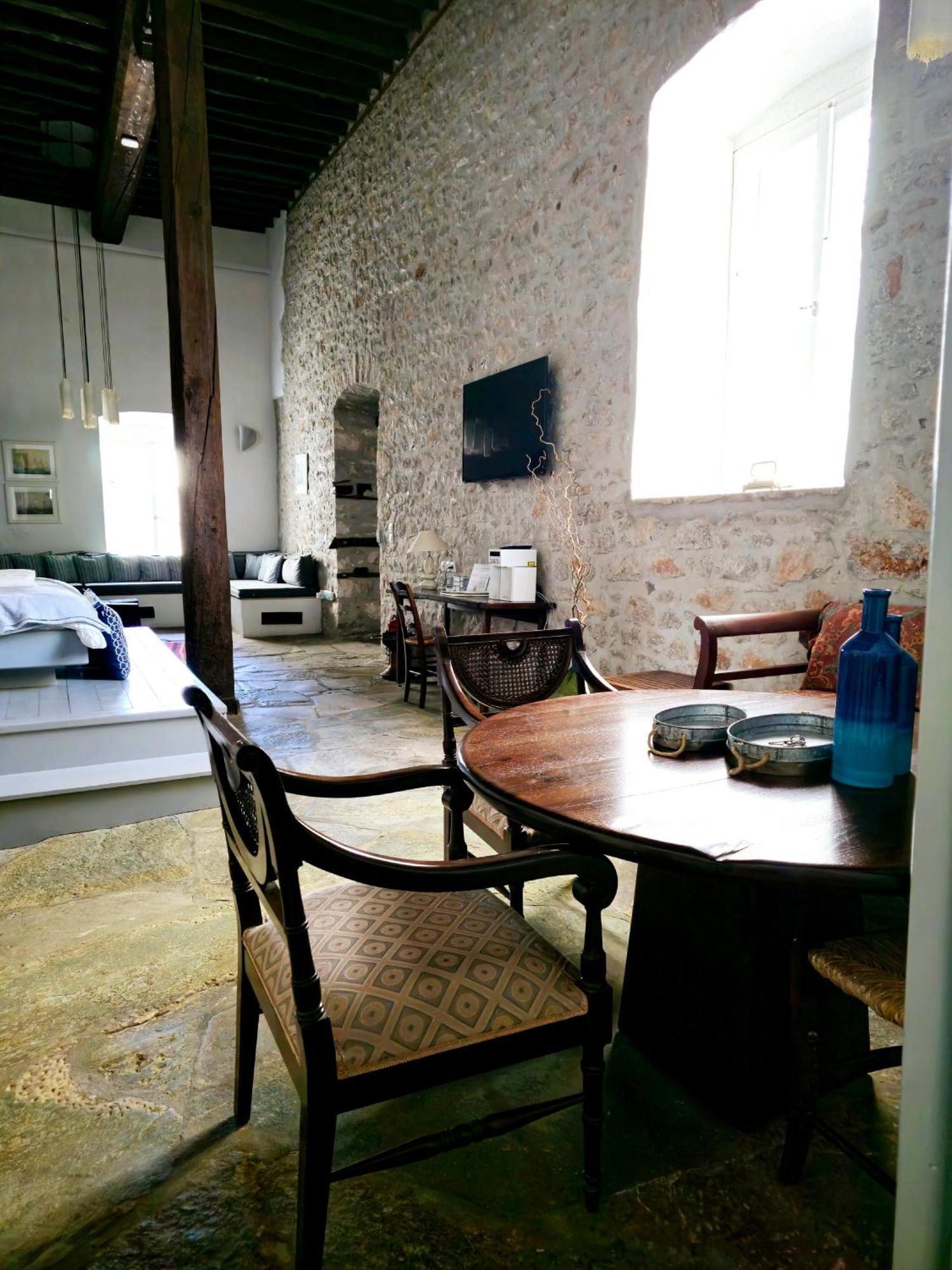 Keresbino Hydra Manor House Villa Екстериор снимка